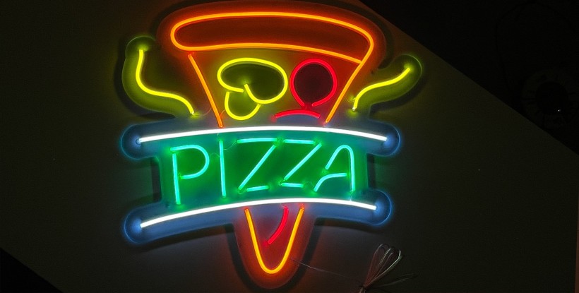 Neon Pizza